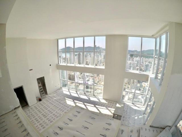 Oportunidade! Duplex de alto padrão
