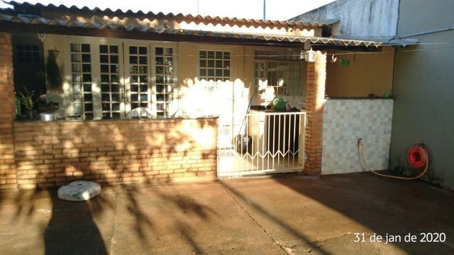Casa à venda-Assis/SP