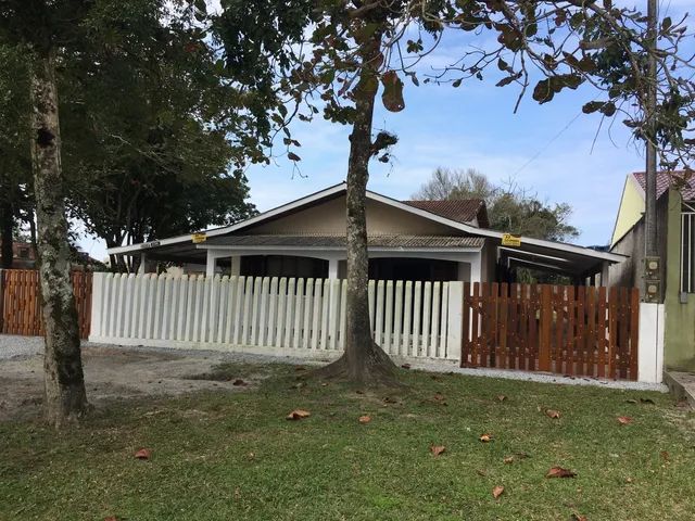 Alugo excelente casa na praia banheiro Grajaú em Pontal Do Paraná para temporada 