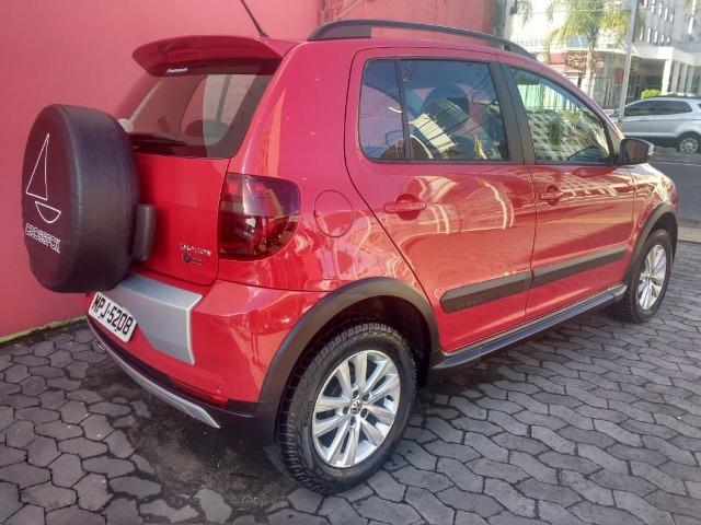 Vw - Volkswagen Crossfox GII .6 Imotion Flex 2014 - Foto 6