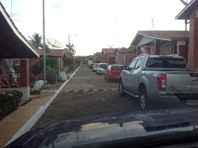 Lote condomínio fechado bem localizado e já uma base pronta vale a pena conferir - Foto 2