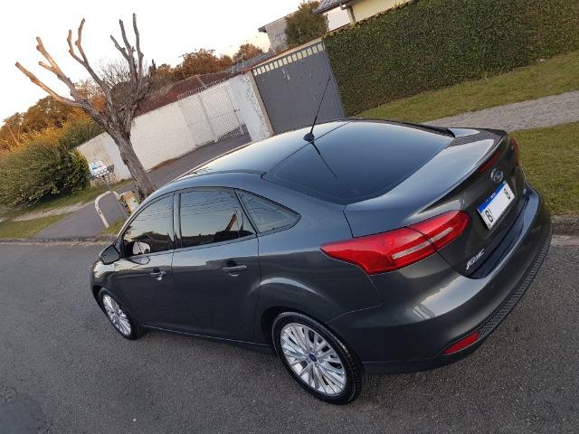 Focus SE 2.0 16V 2017 P.Shift - Foto 8