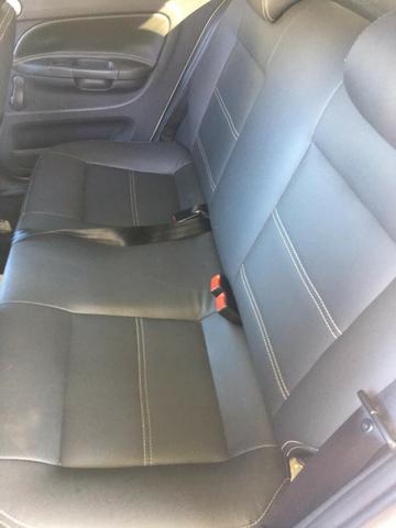 Gol 1.6 Completo - Foto 11