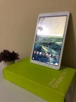 Tablet Samsung galaxy tab E -tela 9.6