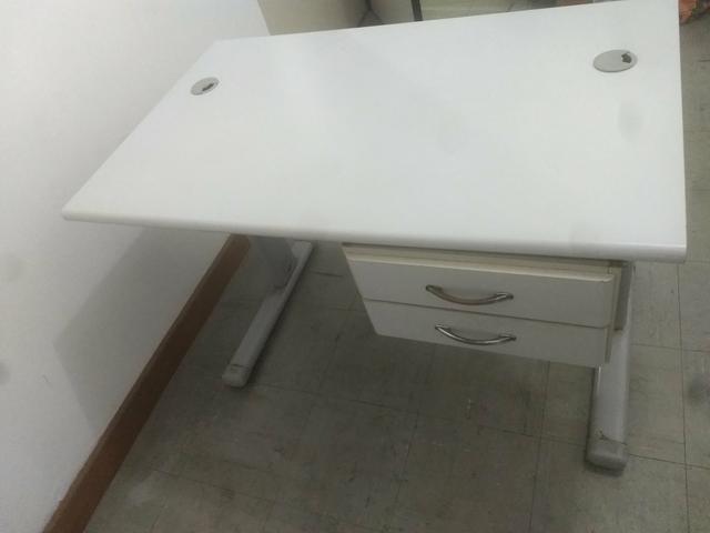 Mesa de escritório - Foto 2