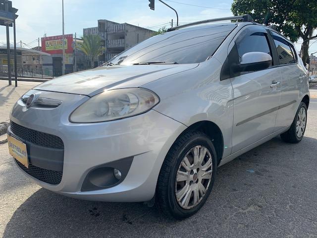 Fiat Palio 2014 Essence 1.6 + 78.000km + raridade - Foto 3