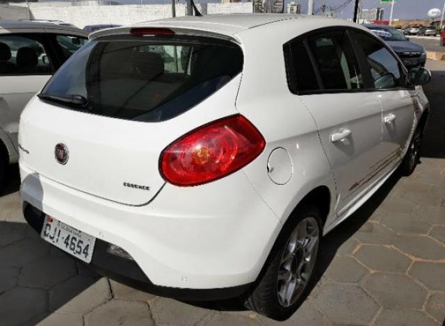 Fiat bravo 2014 1.8 essence 16v flex 4p automatizado - Foto 2