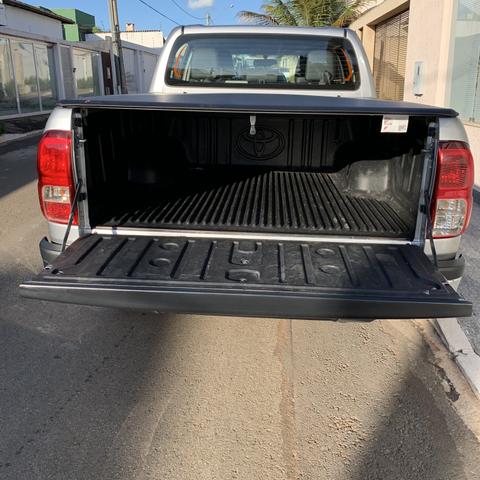 Hilux SRV Top 4 pneus novos só brasilia IPVA Pago - Foto 10