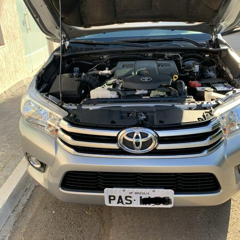 Hilux SRV Top 4 pneus novos só brasilia IPVA Pago - Foto 5