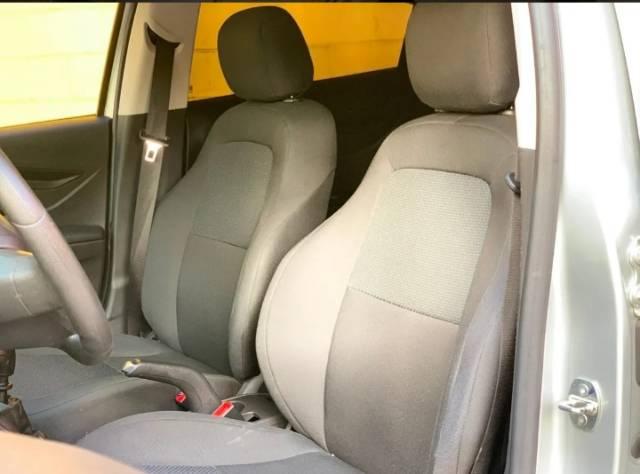 Chevrolet Onix - Foto 2