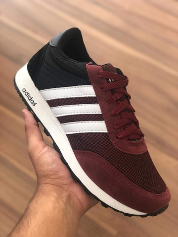 tenis adidas vermelho vinho