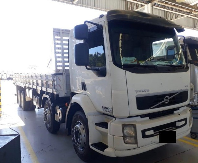 Volvo Vm 270 6x2 Graneleiro