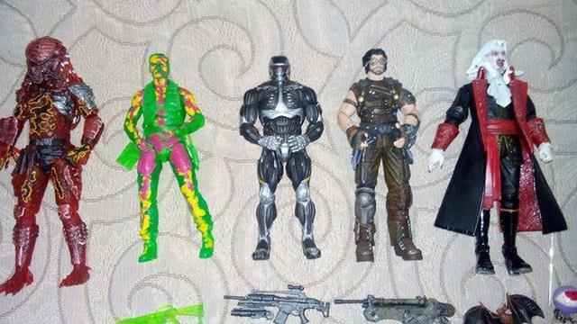 Bonecos da neca
