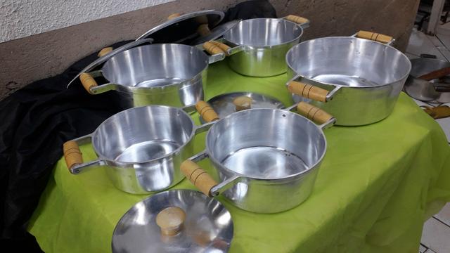 Panelas de alumínio batido Grosso - Foto 2