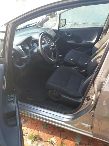 Honda Fit 1.4 Cinza Flex - Oportunidade - Foto 11