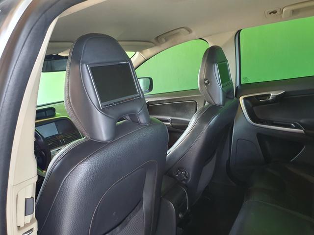 Volvo XC 60 - Foto 3