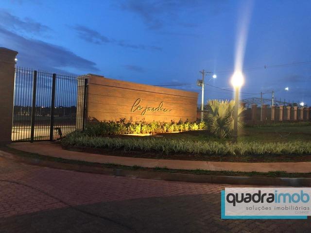 Lote Escriturado - Cond. Fechado - Finan. Facilitado - Próximo ao Jardim Botânico -