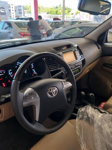 Hilux sw4 srx 4x4 - Foto 4