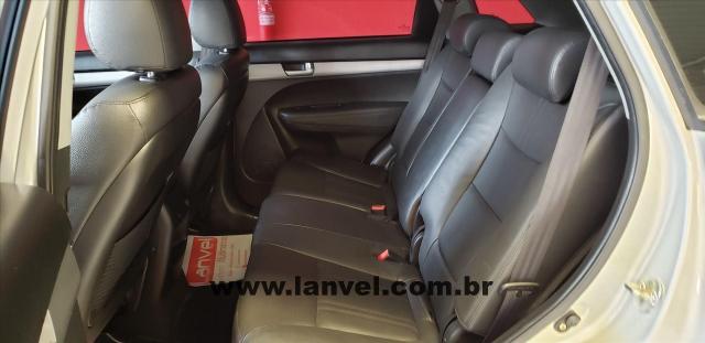 KIA SORENTO 2014/2015 2.4 16V GASOLINA EX AUTOMÁTICO - Foto 9