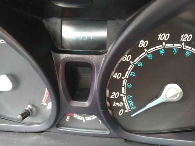 Ford New Fiesta Hatch SE 1.6 Flex - Foto 6