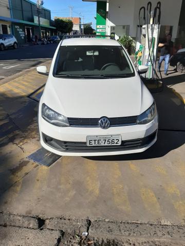 Saveiro completa único dono