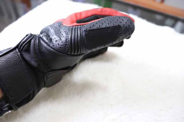 Luvas Rev'it - NOVA - tamanho M/G - L - Vermelho - Preto - Branco Em Couro - Foto 15