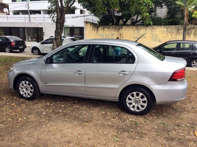 Voyage trend 2010 completo c/kit gas g2 ipva 2020 ok - Foto 8