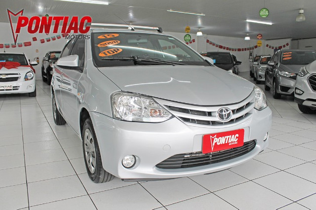 Toyota Etios HB XS 1.5 2015 - Foto 3