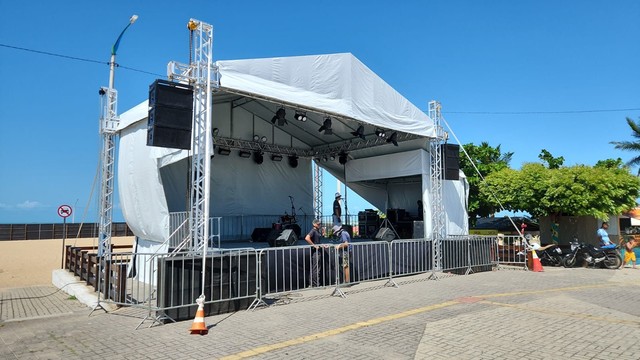 Vendo lona para tenda tendas todos tamanhos 