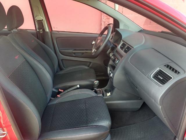 Vw - Volkswagen Crossfox GII .6 Imotion Flex 2014 - Foto 8