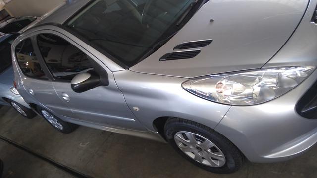 Peugeot 207 Hatch 1.4.flex. 08/09 - Foto 3