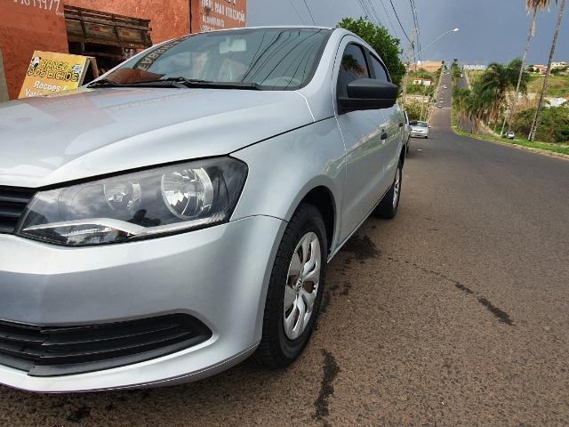 Vendo Gol 1.6 2015, completo, 2 dono
