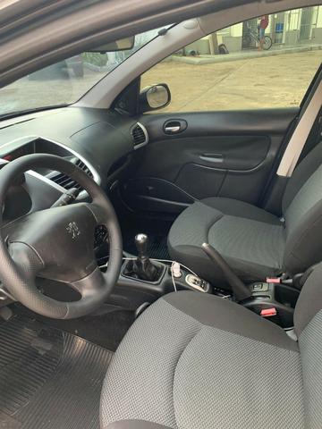 Peugeot 207 2012 completo 4 mil de entrada - Foto 3