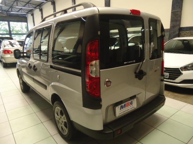 Doblo Essence 1.8 Flex - 7 lugares - Foto 5