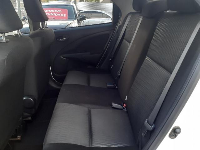 Toyota Etios Sedan 1.5 x 2018 - Foto 8
