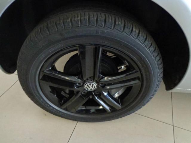 Volkswagen Fox 1.0 TREND GII - Foto 11