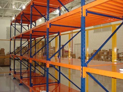 Porta Pallets carga 2000 kg p/ nível 2300x1000x3000 Gizelle