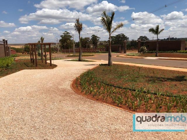 Lote Escriturado - Cond. Fechado - Finan. Facilitado - Próximo ao Jardim Botânico - - Foto 8
