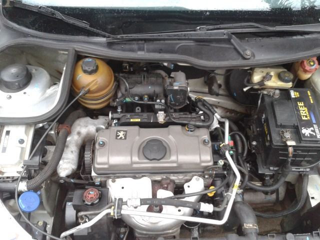 Peugeot 206 1.4 8v completo - vist 2020 - Foto 7