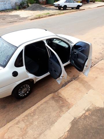 Corsa sedan 2004 básico - Foto 5