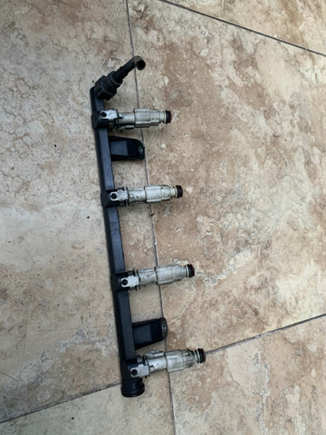 Flauta e bicos renault sandero/logan 1,6 flex original