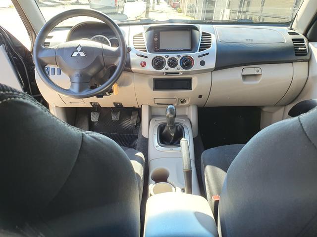 Mitsubishi-L200 Triton - Foto 9