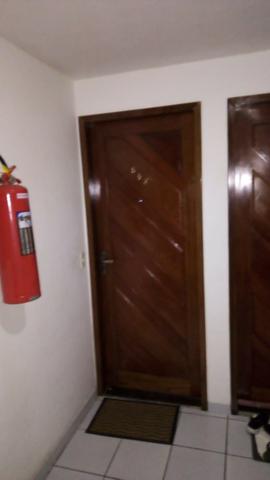 Alugo Apartamento em Capim Macio 2/4 sala,coz,bnh, R$1.200,00 incluso cond,. e IPTU - Foto 10