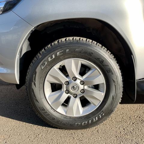 Hilux SRV Top 4 pneus novos só brasilia IPVA Pago - Foto 6