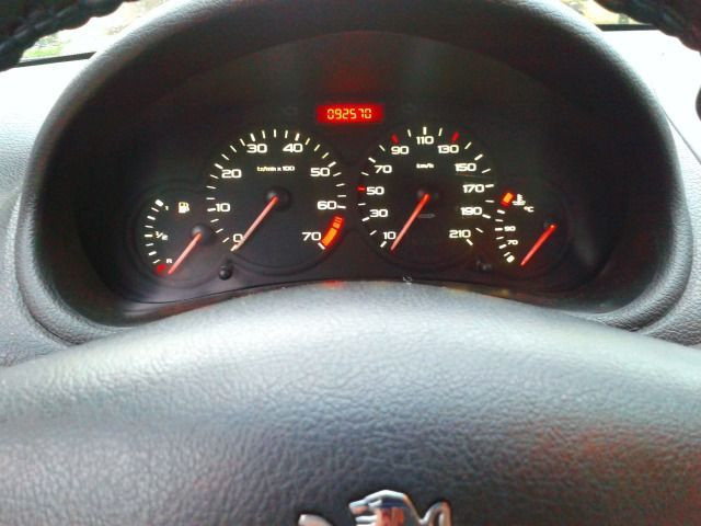 Peugeot 206 1.4 8v completo - vist 2020 - Foto 3