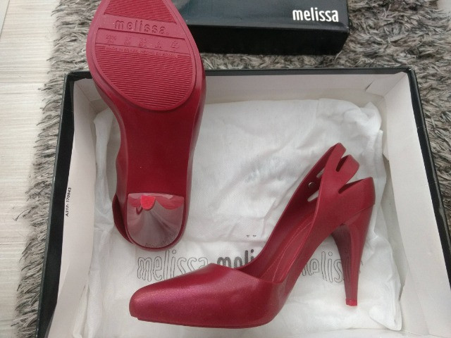 scarpin melissa classic heel