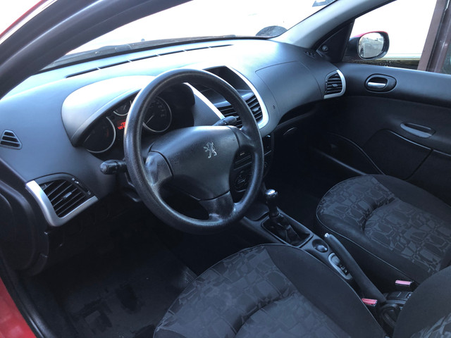 Peugeot 207 XR 1.4 2011 completo - Foto 6