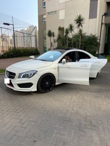 Mercedes Benz CLA 250 4matic 2015 com parcelas