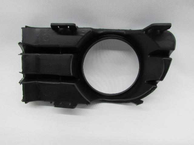 Grade Moldura Milha Megane 2007 a 2013 Com Furo Direito - Foto 4