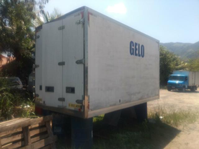 Bau térmico canaletado com tendal com aparelho - Foto 4
